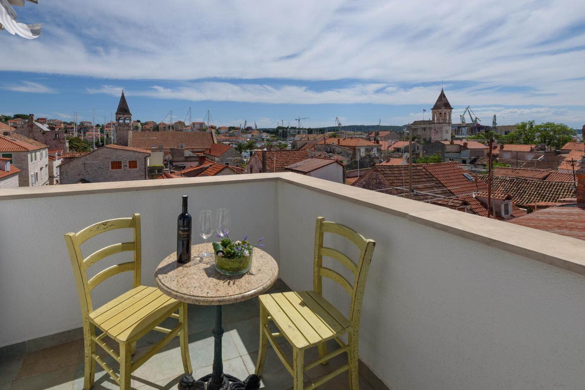 Villa Meri Trogir Eksteriør bilde